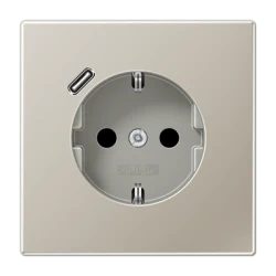 ES1520-18C Outlet + USB C Stainless steel