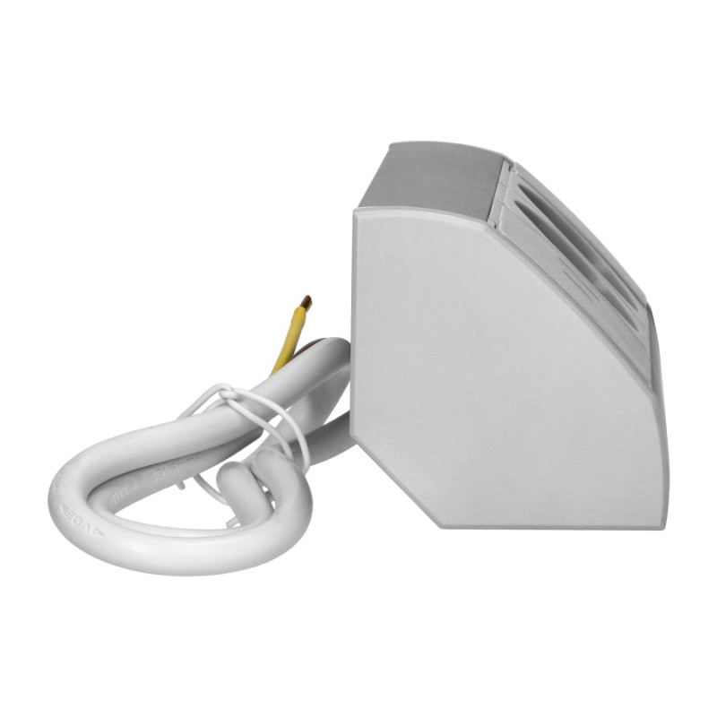 Nurga pistikupesa hõbedane 2x schuko + USB A + USB C kaabel 0,6m