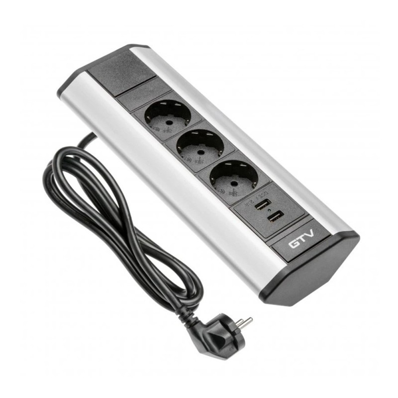 Nurgakinnitusega pikendusjuhe 3 pesa 1,5m  + 2xUSB laadimispesa 2,1A  16A