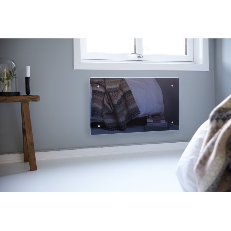 Clea H WiFi klaaspaneeliga elektriradiaator Must